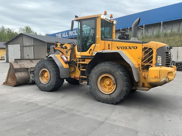 فولفو L120F 2011 - صورة 5