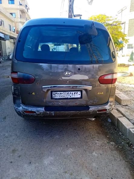 هيونداي H1 1999 - صورة 3