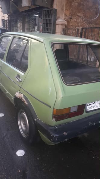 فولكس فاجن جولف 1976 - صورة 3