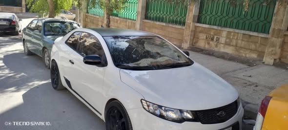 كيا فورتي 2011 - صورة 2