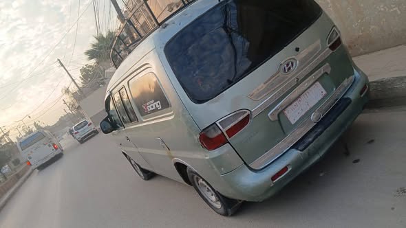 هيونداي H-1 2003 - صورة 4