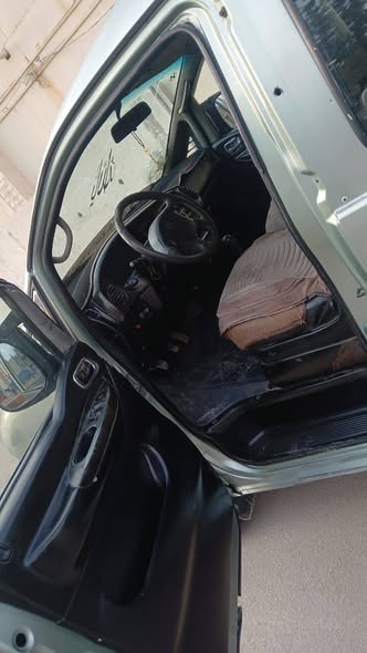 هيونداي H-1 2003 - صورة 3