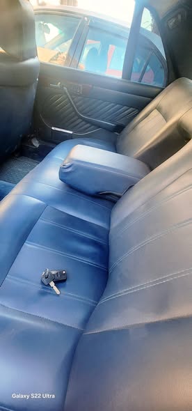 مرسيدس بنز إس كلاس 1987 - صورة 4