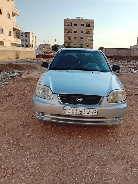 هيونداي أكسنت 2005 - صورة 1