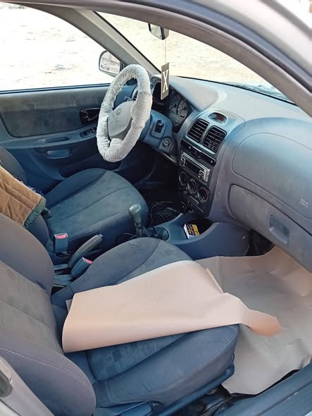 هيونداي أكسنت 2005 - صورة 3