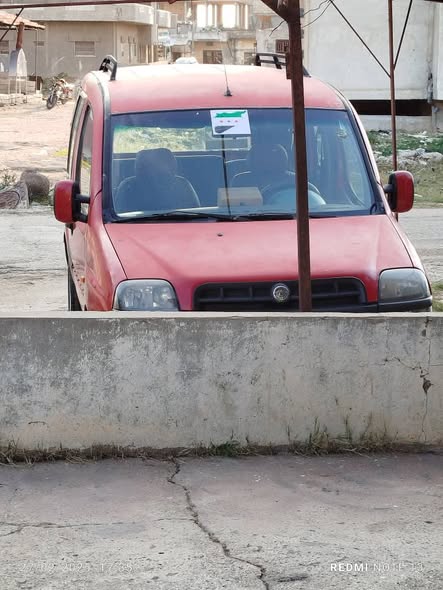 فيات دوبلو 2004 - صورة 1