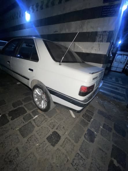 بيجو 405 1993 - صورة 2