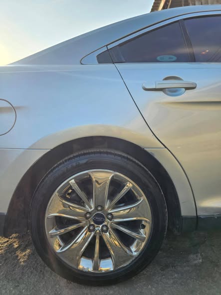 فورد توريس 2011 - صورة 4