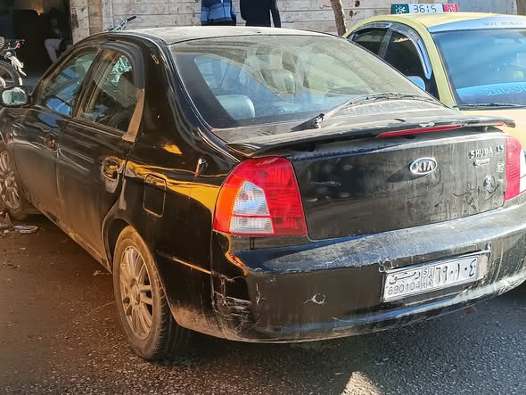 كيا شوما 2002 - صورة 3