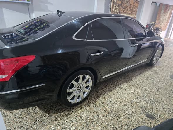 هيونداي أكوس 2011 - صورة 2