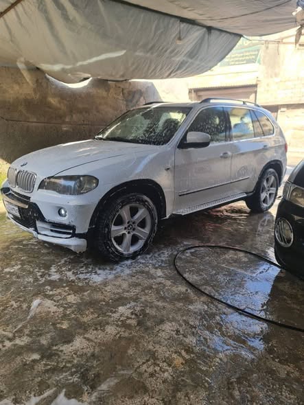 بي ام دبليو X5 2009 - صورة 5