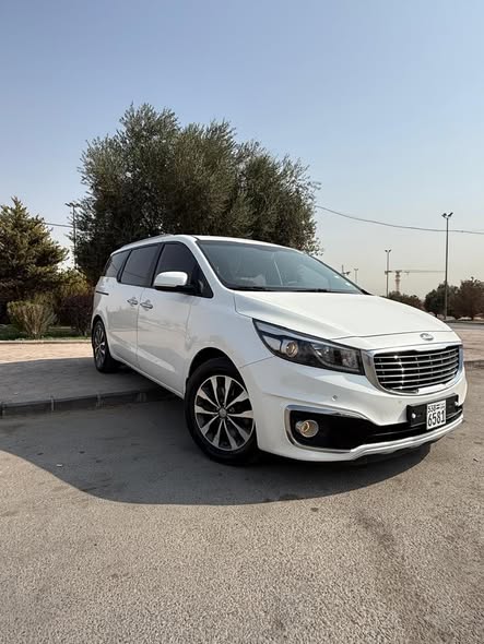 كيا كرنفال 2018 - صورة 1