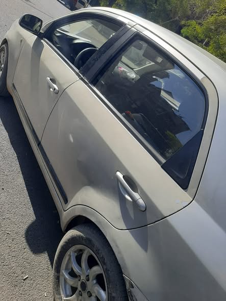 بروتون ساجا 2010 - صورة 5