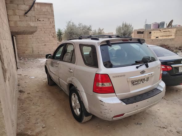 كيا سورينتو 2008 - صورة 4