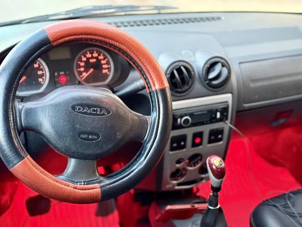 داسيا لوغان 2006 - صورة 2