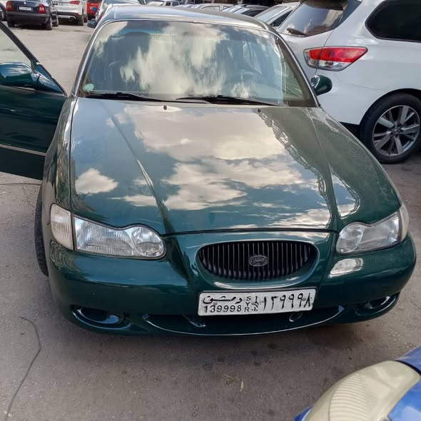 هيونداي سوناتا 1999 - صورة 2