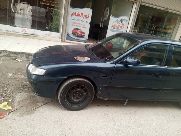 مازدا ٦٢٦ 1998 - صورة 2