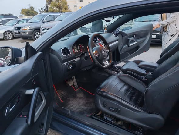 فولكس فاجن شيروكو 2010 - صورة 5