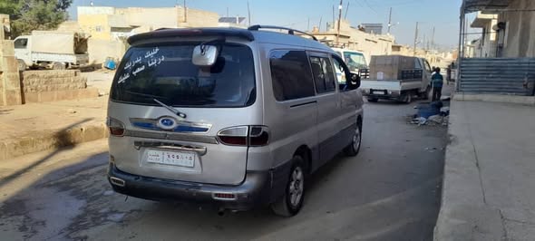 هيونداي ستاركس 2000 - صورة 5