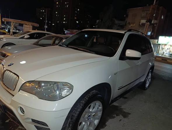 BMW X5 2012 - صورة 3