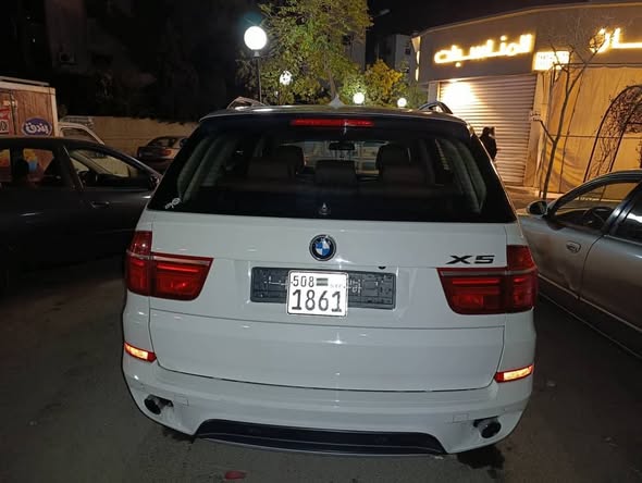 BMW X5 2012 - صورة 4