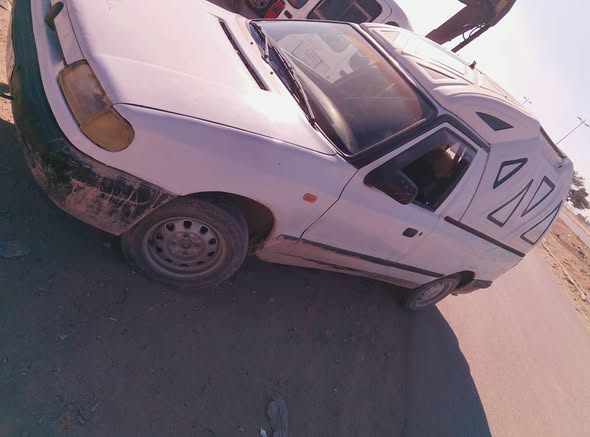 سكودا فيليشيا 1997 - صورة 2