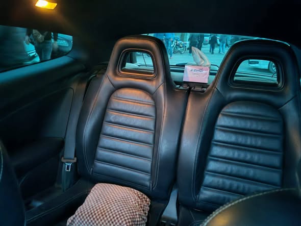 فولكس فاجن شيروكو 2010 - صورة 2