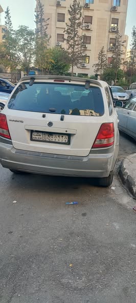 Kia Sorento 2003 - صورة 4