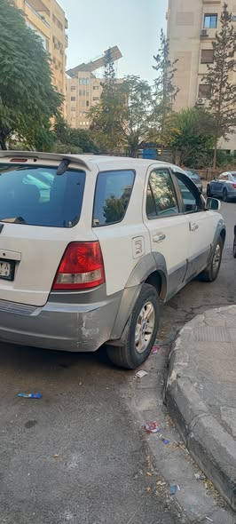Kia Sorento 2003 - صورة 3