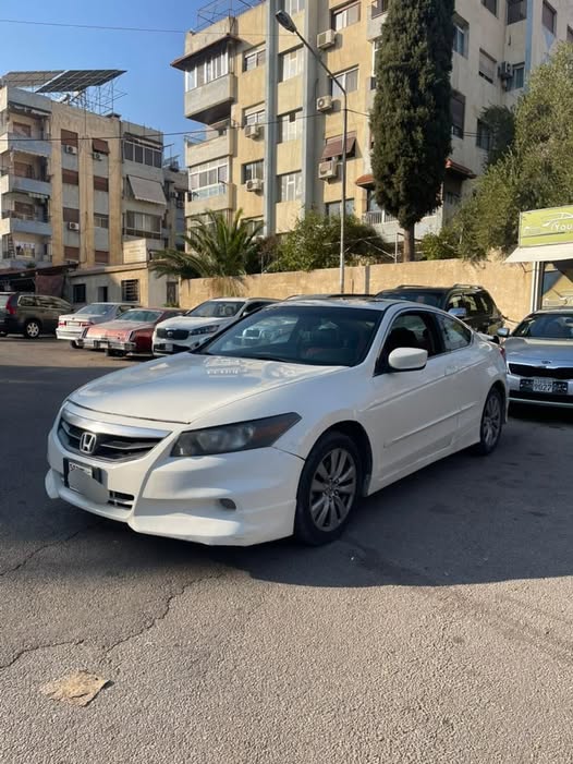 هوندا أكورد 2012