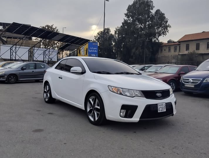 كيا فورتي 2011