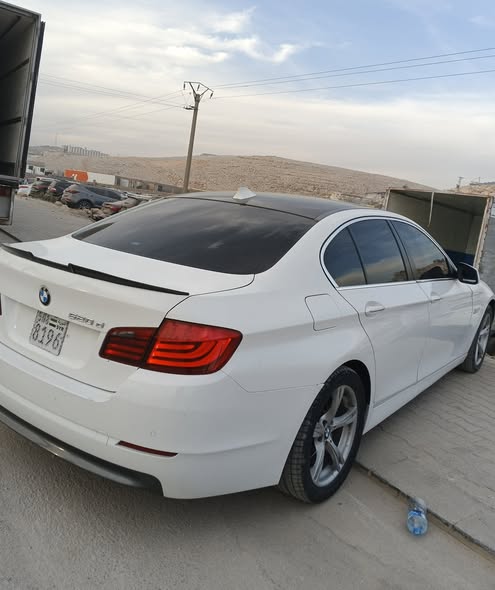 بي ام 5 Series 2011 - صورة 1