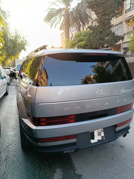 هيونداي سنتافيه 2024 - صورة 3