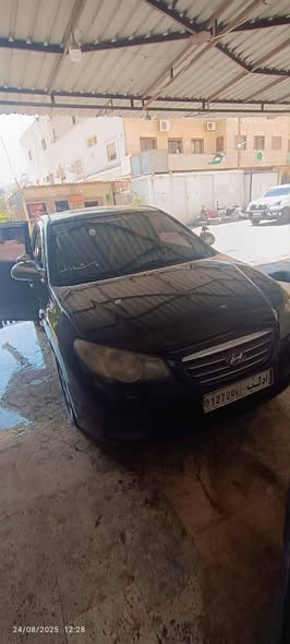 هيونداي إلنترا 2009 - صورة 1