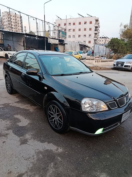 دايو لاستي 2005