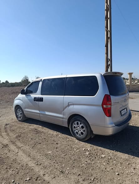 هيونداي H-1 2009 - صورة 2