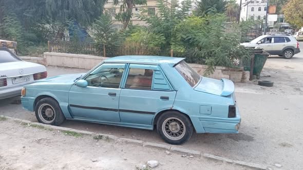 ميتسوبيشي لانسر 1983 - صورة 4