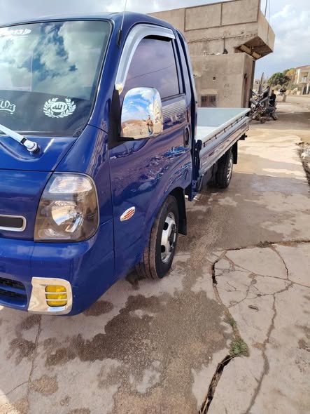 كيا بونغو 2013 - صورة 2