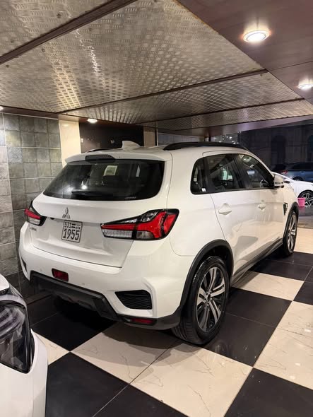 ميتسوبيشي ASX 2024 - صورة 4