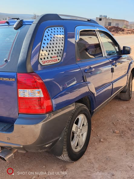 كيا سبورتاج 2005 - صورة 2