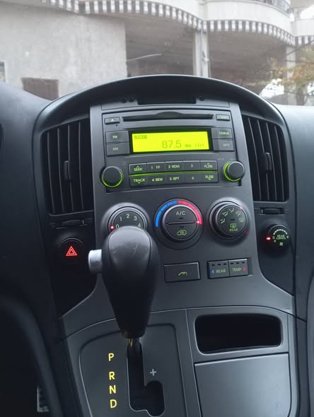 هيونداي H-1 2011 - صورة 2