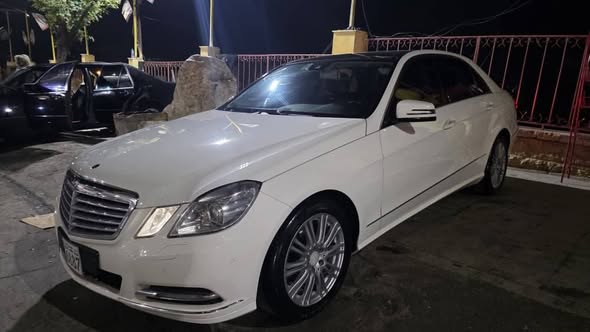 مرسيدس E300 2012 - صورة 4