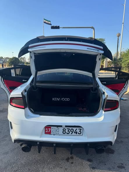 دودج تشارجر 2016 - صورة 4