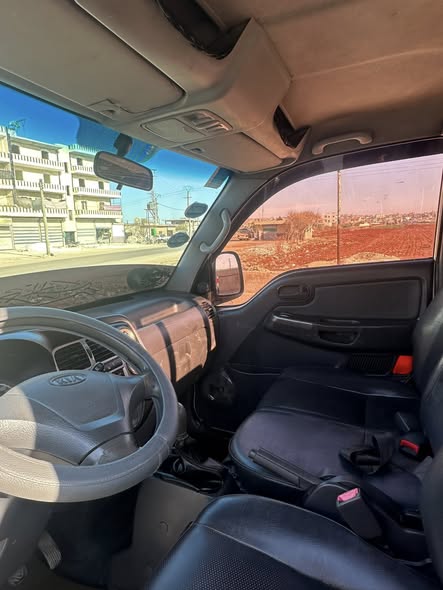 كيا ٤٠٠٠ 2004 - صورة 5