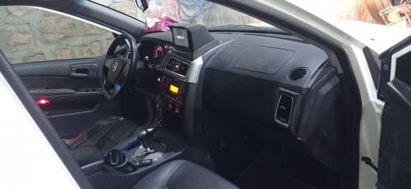 سانغ يونغ ستافيك 2018 - صورة 2