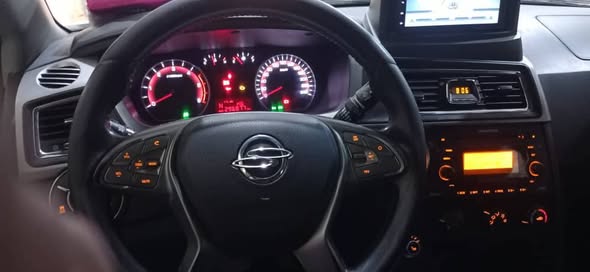 سانغ يونغ ستافيك 2018 - صورة 3