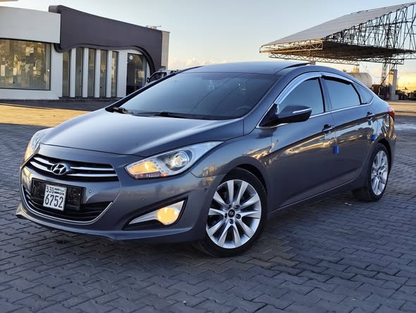 هوندا i40 2012 - صورة 1