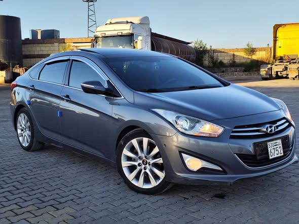 هوندا i40 2012 - صورة 2