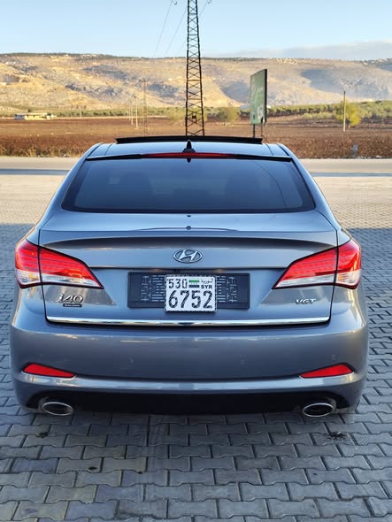 هوندا i40 2012 - صورة 3