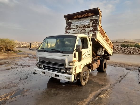 دهاتسون قلاب 2004 - صورة 1